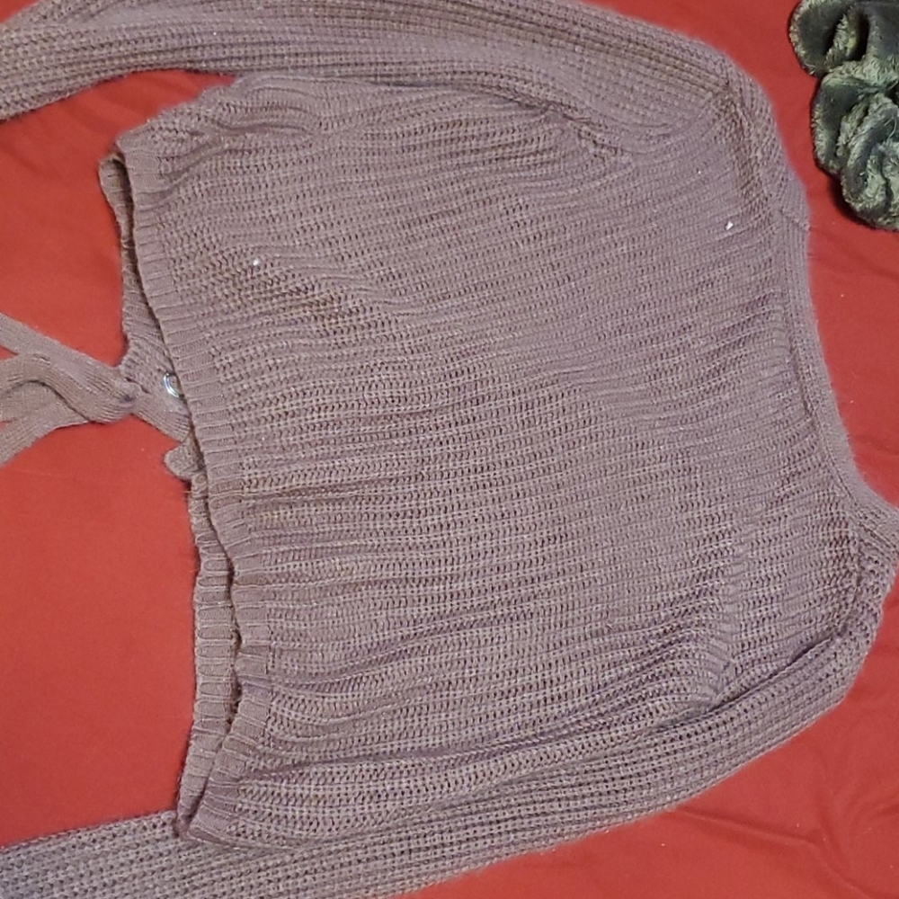 Sweater - Picture 4 of 4